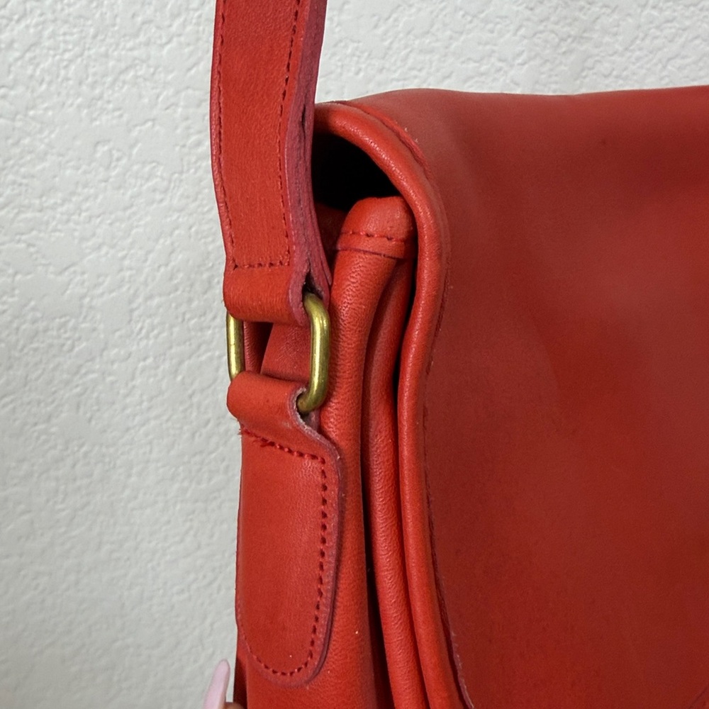 COACH Vintage Red Orange Leather Shoulder Bag Crossbody Large - Like New - Picture 16 of 16